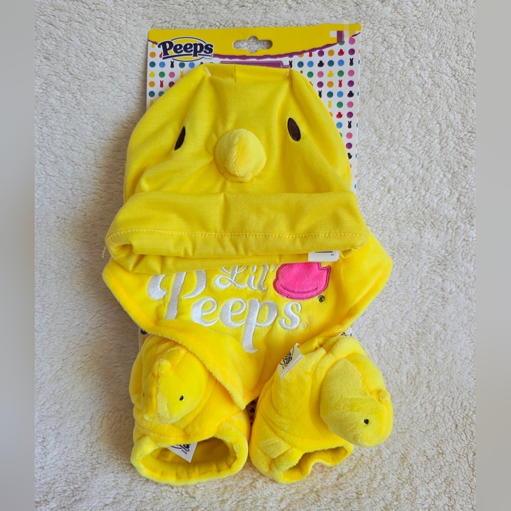 New yellow Peeps Baby boy / girl Set Includes Hat, Bib, Booties Easter Chick